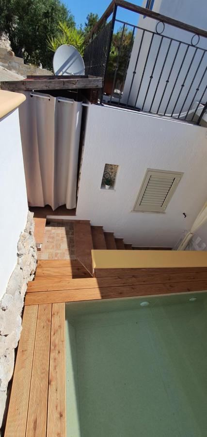Casa Vacanze "Il Carrubo" Gagliano del Capo Zewnętrze zdjęcie