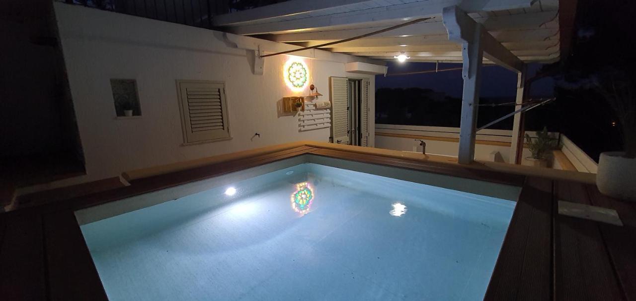 Casa Vacanze "Il Carrubo" Gagliano del Capo Zewnętrze zdjęcie