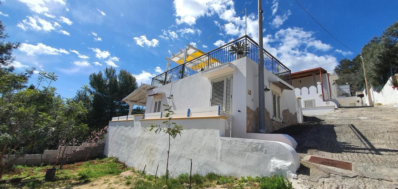Casa Vacanze "Il Carrubo" Gagliano del Capo Zewnętrze zdjęcie