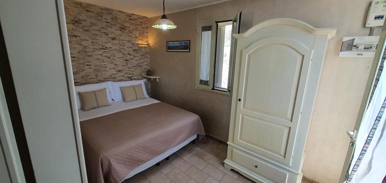 Casa Vacanze "Il Carrubo" Gagliano del Capo Zewnętrze zdjęcie